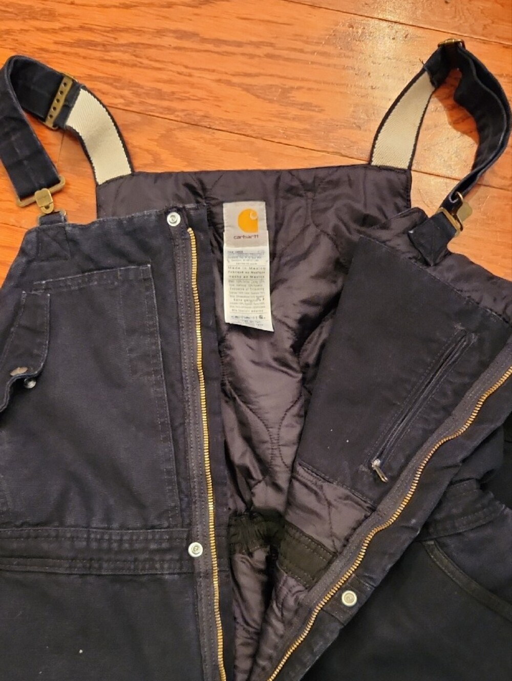 Vintage Carhartt Women's Quilted Black Relaxed Fit Duck Bib Overalls - Picture 3 of 3